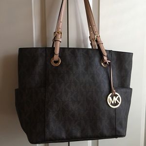 Authentic Michael Kors Signature Tote in Brown